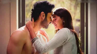 'Chand Mera Dil' title track out: Ananya Panday-Lakshya's love story gets a soul-stirring song