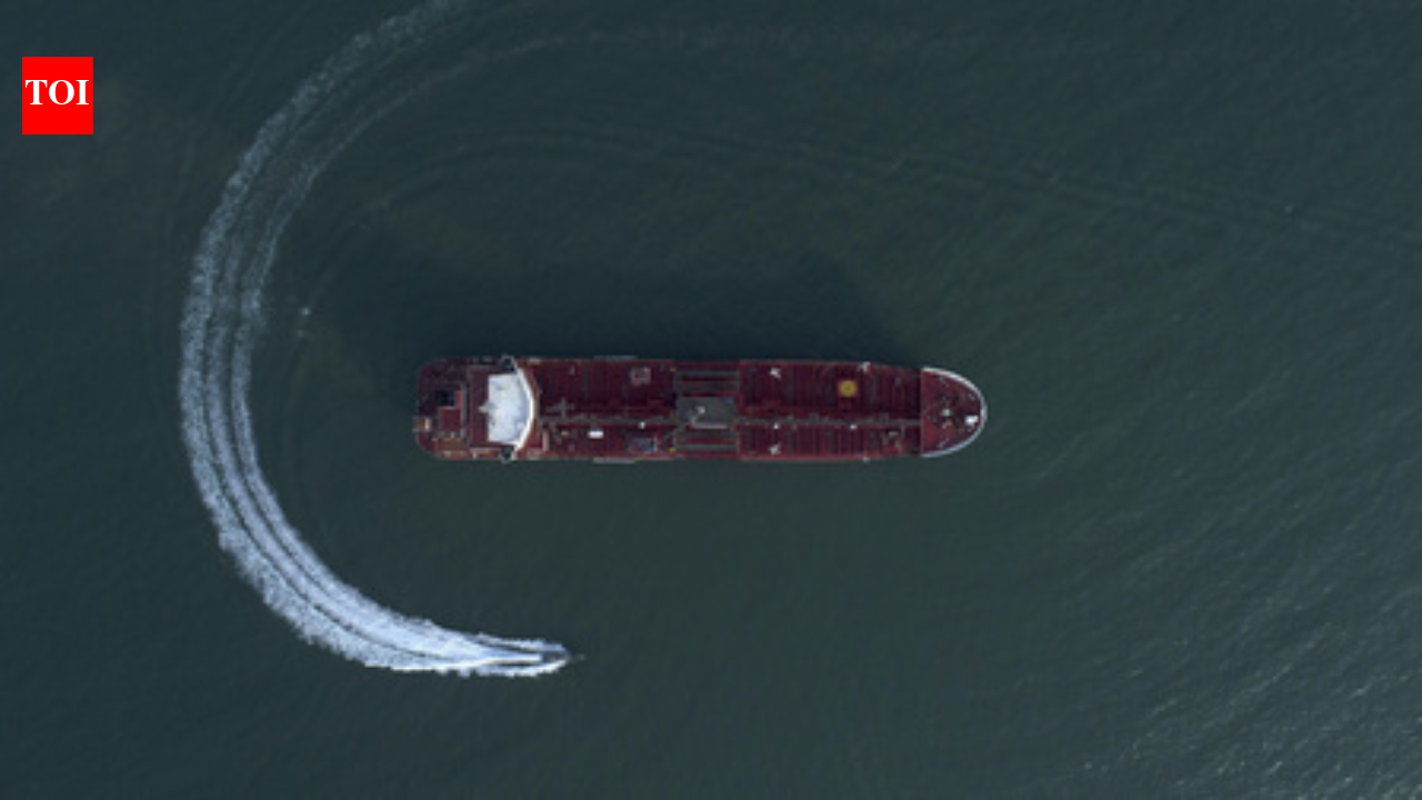 China-linked tanker that tested US blockade of Hormuz makes U-turn