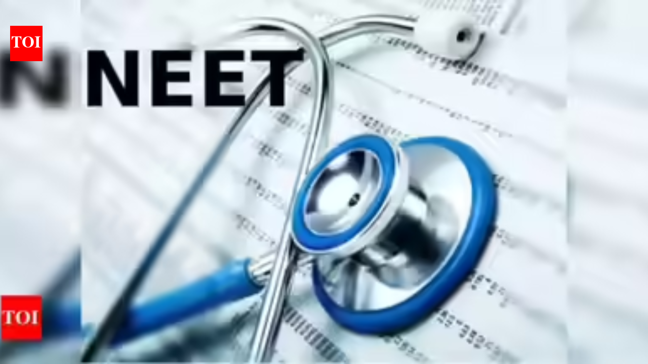 2025 एनईईटी पीजी कट-ऑफ कम होने से डीम्ड विश्वविद्यालय 2,000 करोड़ रुपये कमाएंगे | भारत समाचार