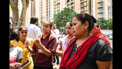 Domestic helps take cue from industry workers, go on protest for higher wages in Noida