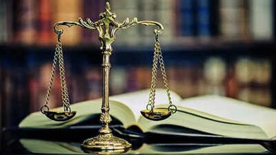 10L execution petitions pending in district courts