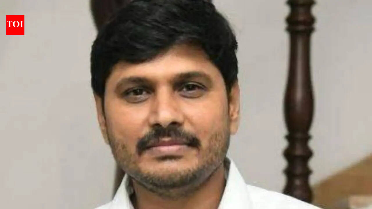Derogatory social media posts on CM lands Jagan’s CPRO in police net