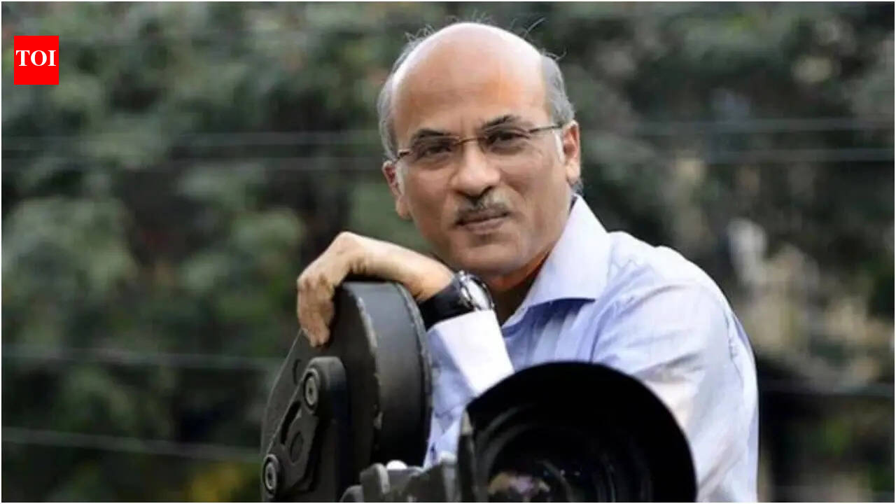 Sooraj Barjatya lauds Aditya Dhar's ‘Dhurandhar’, labels Ranveer Singh starrar as Perfect picture after 'Sholay''