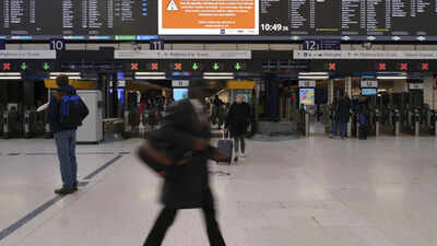  Young Britons leaving UK in record numbers over rising cost-of-living