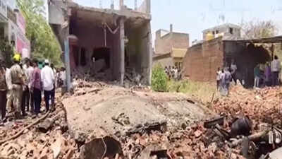 4 killed and 12 critically injured in a detonators cum cylinder blast in Andhra Pradesh