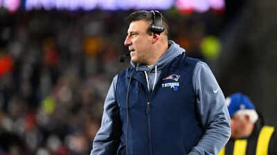 Patriots players reportedly frustrated as Mike Vrabel avoids fresh comments on Dianna Russini controversy