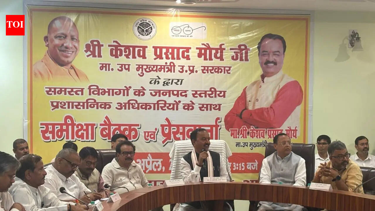 Dy CM Maurya reviews devpt projects in Agra