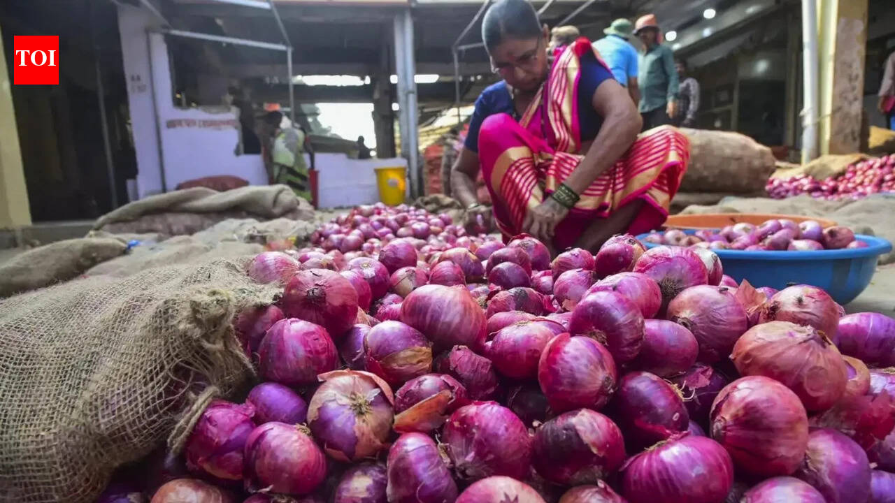 Onion exports up 40 per cent in March