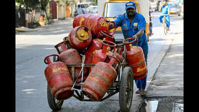 LPG distribution irregularities: 2k cylinders seized, 44 FIRs filed