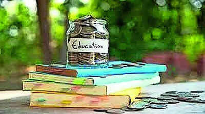 Parents protest against ‘arbitrary’ fees of private schools in Dhanbad