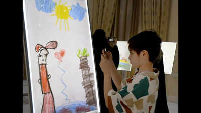 Resurrected from rubbles, last drawings of kids that war snatched