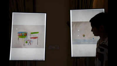 Resurrected from rubbles, last drawings of kids that war snatched