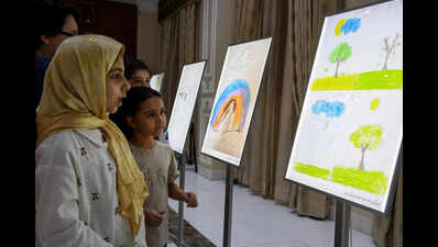 Resurrected from rubbles, last drawings of kids that war snatched