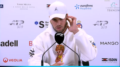 Carlos Alcaraz withdraws from Barcelona Open after wrist injury revealed in urgent press conference