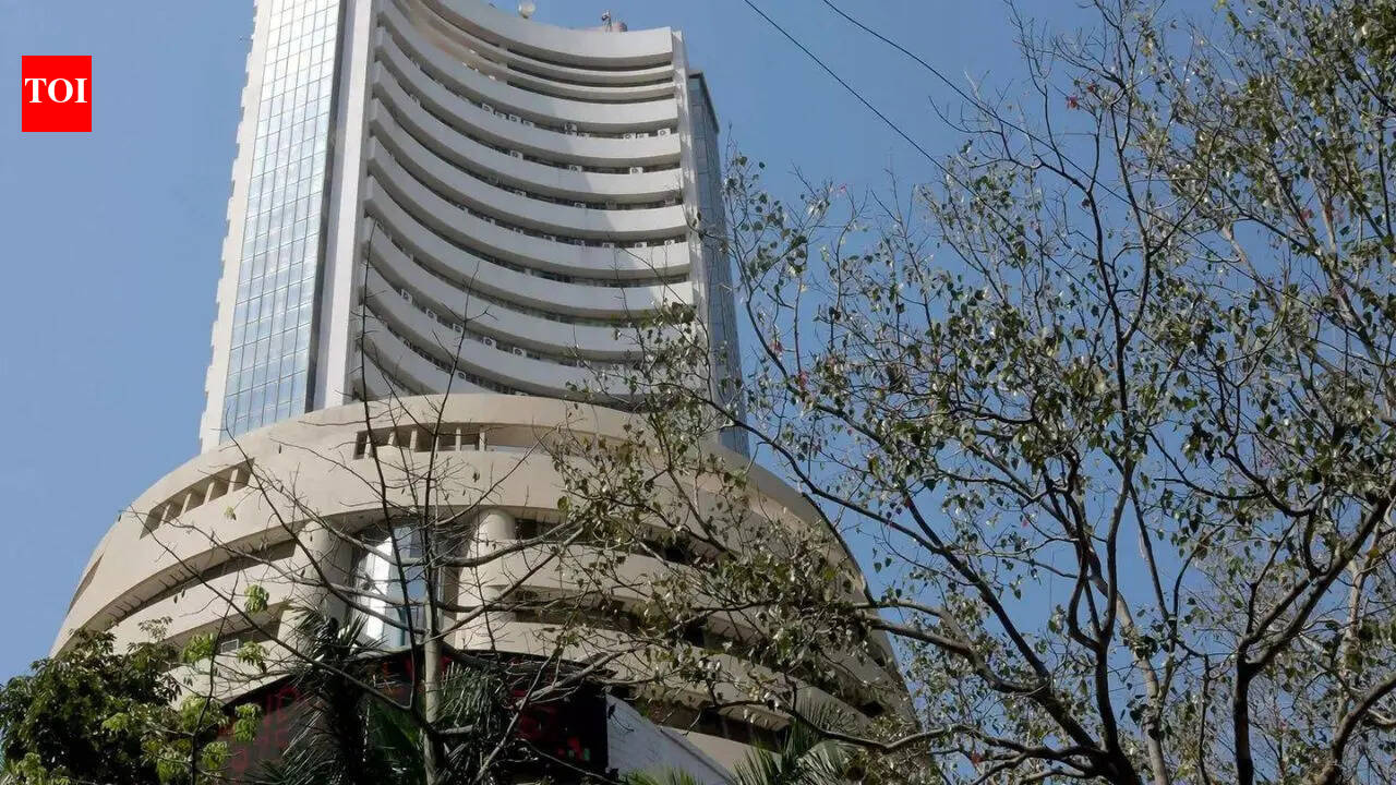 D-Street banks on West Asia peace talks, Sensex rises 1.3k points