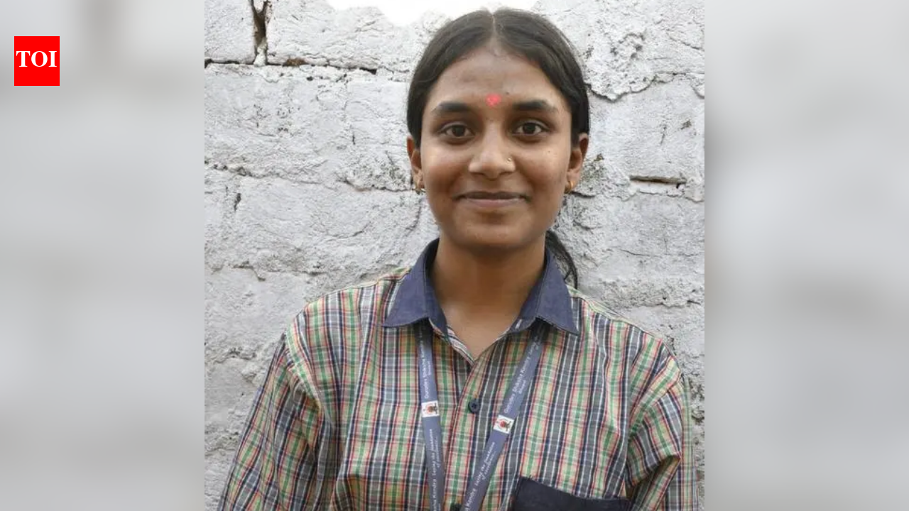 Girl from Bhopal slum tops Madhya Pradesh Board Class 12 results