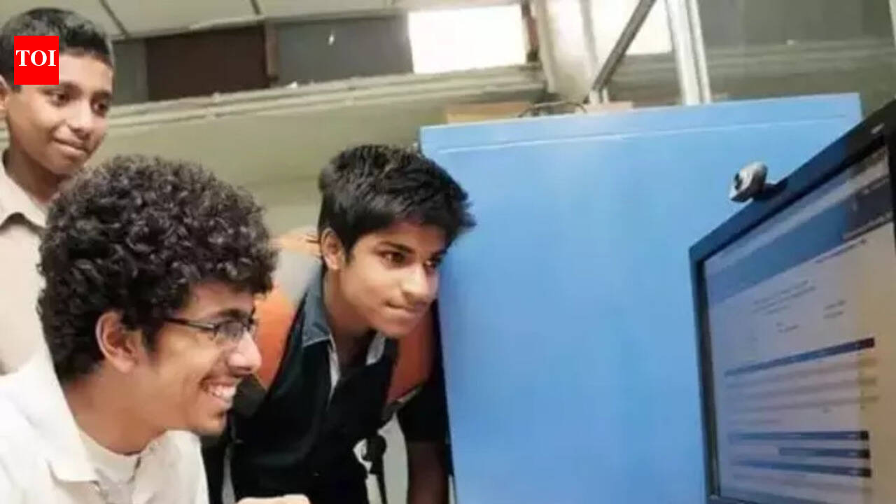 Girls surpass boys in CBSE result of Prayagraj region