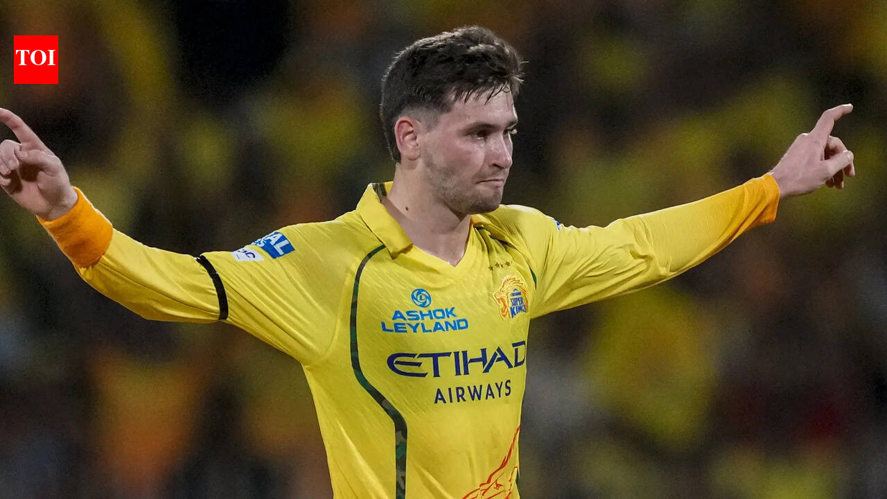 'MS chat helped': Dhoni’s touch revives Noor Ahmad at Chepauk