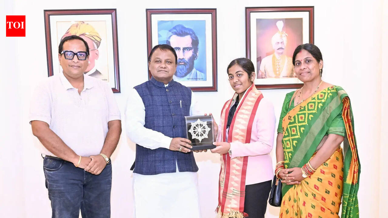 OAVs, EMRSs register impressive scores in CBSE Class X results