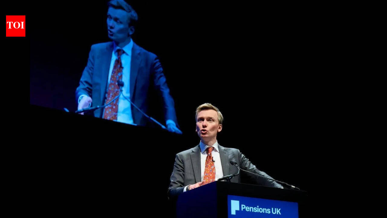 Pension Schemes Bill: MPs back powers to steer private pensions; House of Lords to review next week