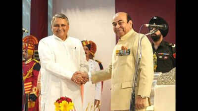 Complete WRD projects on time, deputy CM tells officials