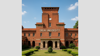 Stopped from felicitating minister due to sleeveless kurti, alleges DU student