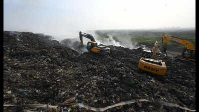 Bandhwari fire burns beyond 24 hours as smoke continues to billow