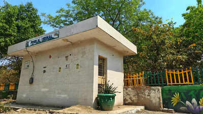 Gig workers, vendors, domestic helps 'hold it' as 100 Noida public toilets locked for a month