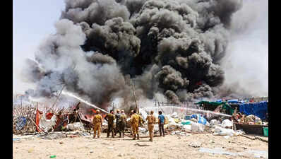 Massive fire engulfs 150 jhuggis in Ghaziabad slum cluster, leaves 1,000 homeless