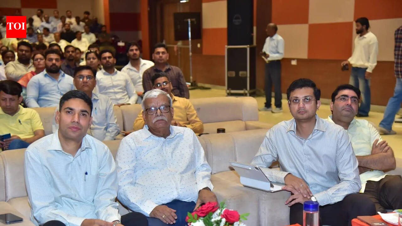 CM Saini announces 2-week cleanliness drive in Gurgaon from May 1