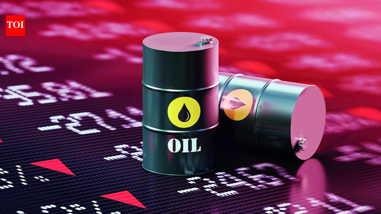 Oil prices today: Crude falls in early trade on hopes of easing Middle East conflict
