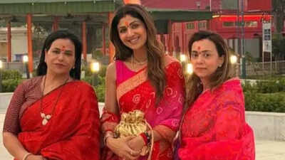 Shilpa Shetty visits Tripurasundari Shaktipeeth; offers prayers at Tripura temple