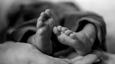 8-week-old baby's sudden death sparks urgent warning for parents on infant safety and medication