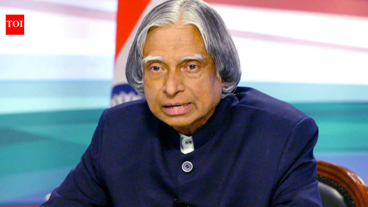 Motivational quote of the day by APJ Abdul Kalam: 'Small aim is a crime, have a great aim in life'