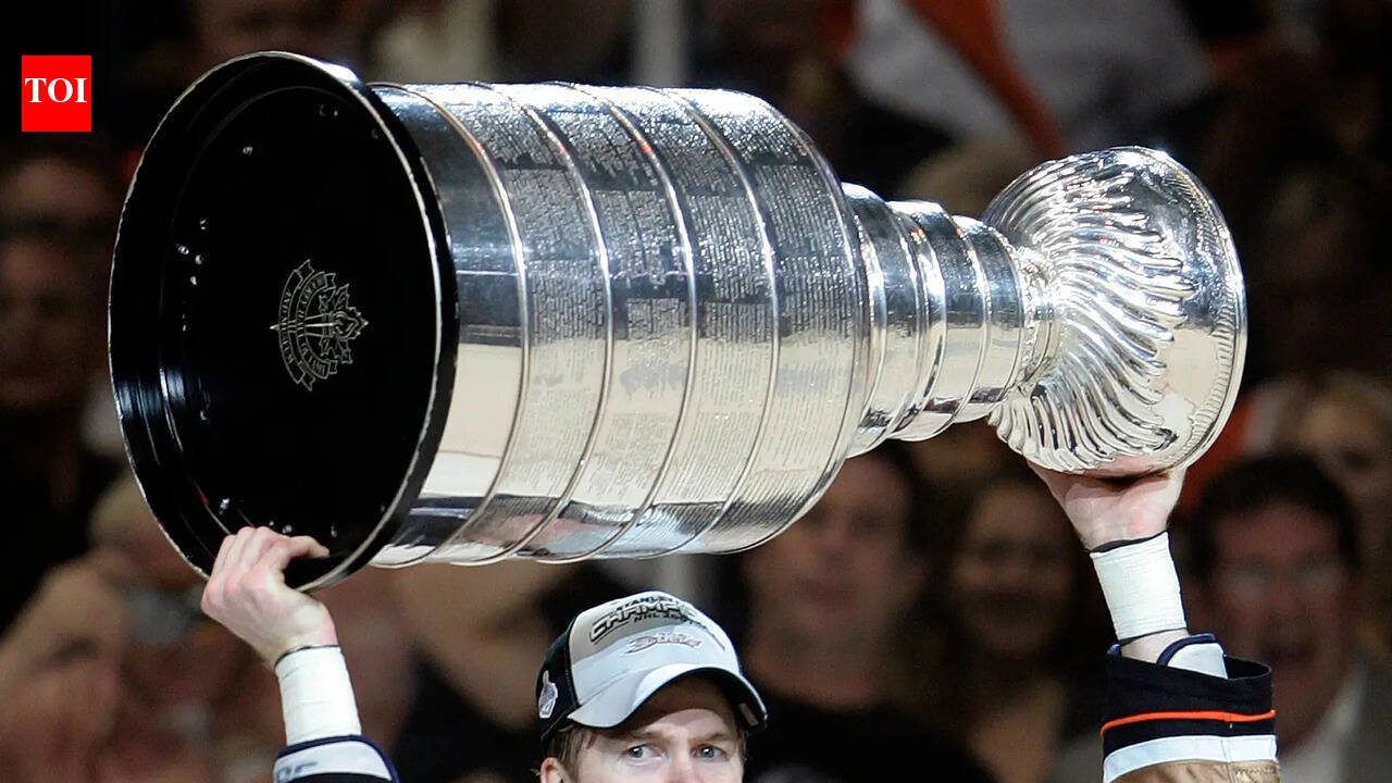 Chris Pronger disputes Kevin Lowe's statement involving his wife Lauren during Edmonton Oilers tenure controversy