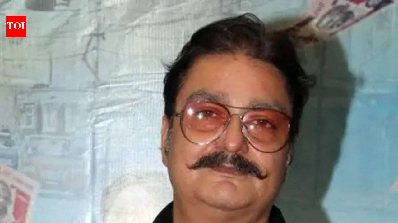 Vinay Pathak praises Rajat Kapoor’s direction, calls his trust a ‘security blanket’ for actors