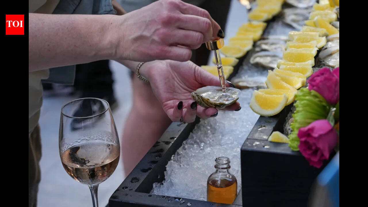 Over 15m oysters to be released in North Sea as UK launches major rewilding project