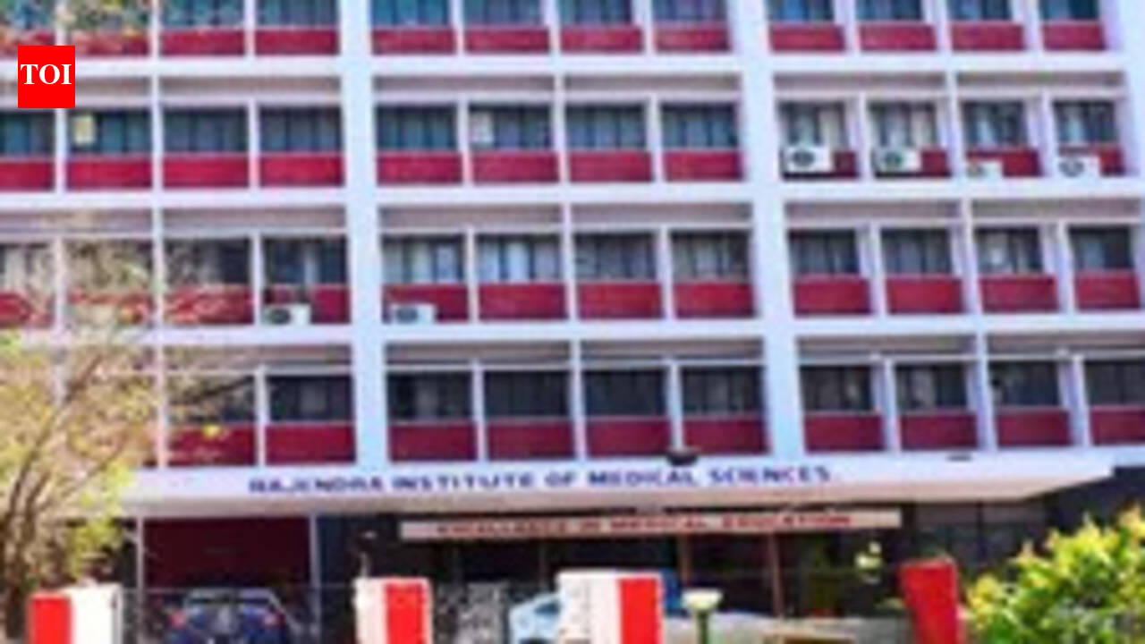 Health department forms expert panel to plan overhaul of govt hosps