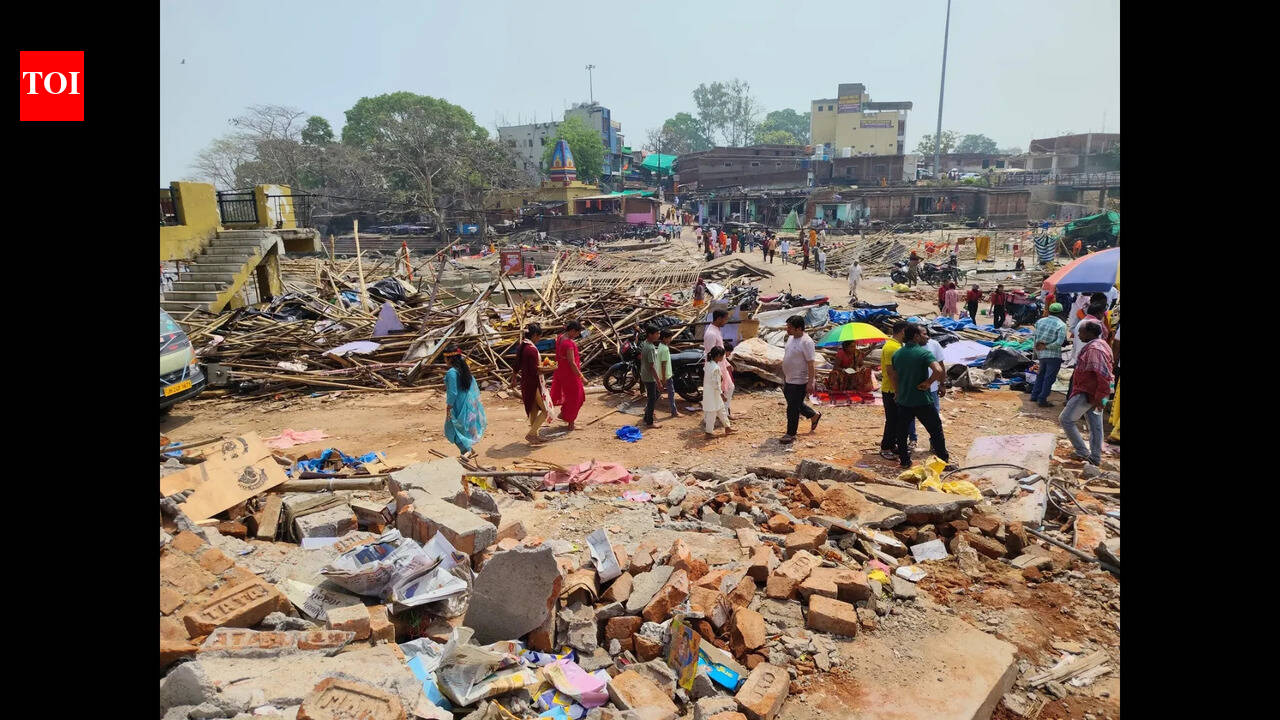 Temple beautification drive: 200 illegal structures razed near Rajrappa Temple; shopkeepers claim neglect and seek rehabilitation