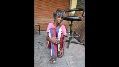 Family unchains 75-year-old woman after panel notice, but keeps her roofless