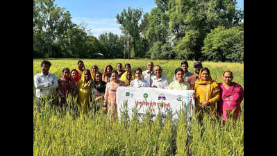 ISARC conducts natural farming training for farmers in Mandi