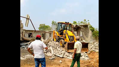 BDA demolishes 187 homes, seizes hoarded LPG in Shampur land grab crackdown