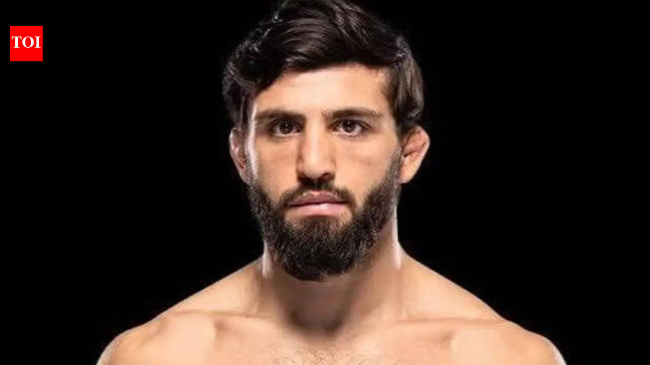 Why was UFC fighter Arman Tsarukyan removed from American Airlines flight at LAX? New details reveal the incident