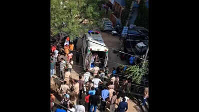 2 labourers die cleaning sewer tank in Jhotwara