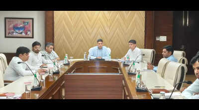 City to launch doorstep demolition waste pickup, tighten site inspections