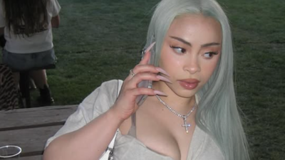 Ice Spice gets slapped by a fan during a wild McDonald's fight in Los Angeles