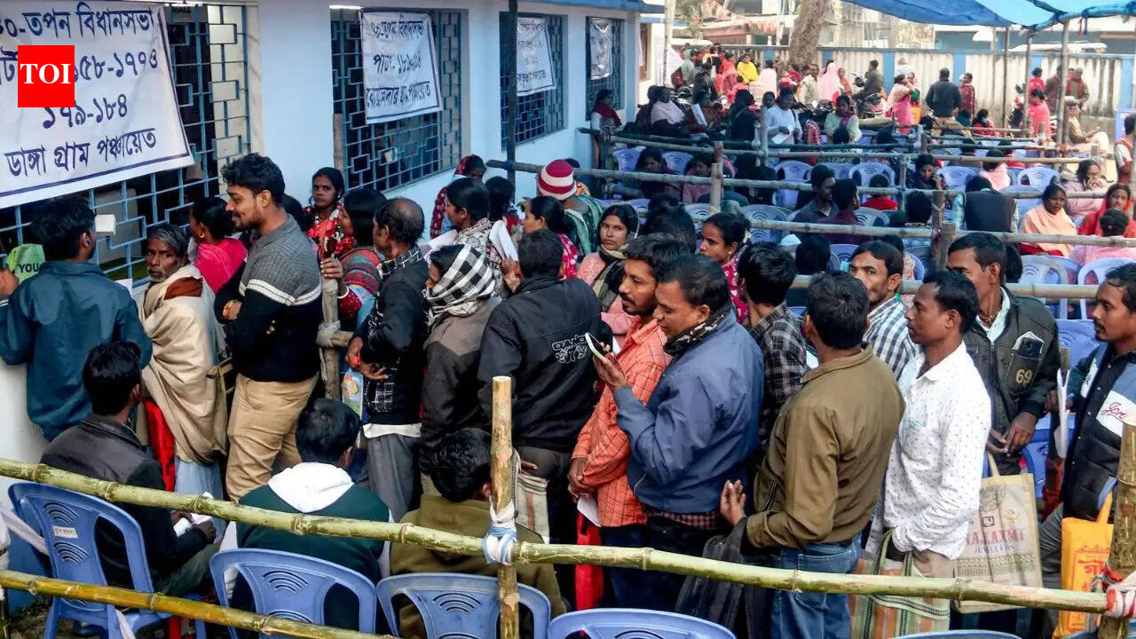 72 hours before Supreme Court deadline, no addition in West Bengal rolls