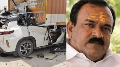 Bogus Nashik astrologer Ashok Kharat's aide, wife killed in car crash; truck driver flees