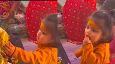 Little boy eats offering meant for God during pooja; innocent act melts hearts online