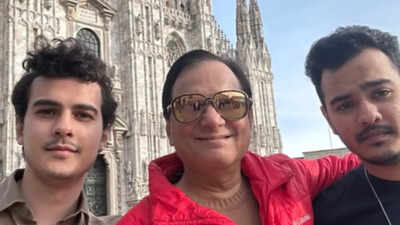 Lalit Pandit recalls how tune of 'Mujhe Raat Din' from 'Sangharsh' instantly matched with Mahesh Bhatt's vision